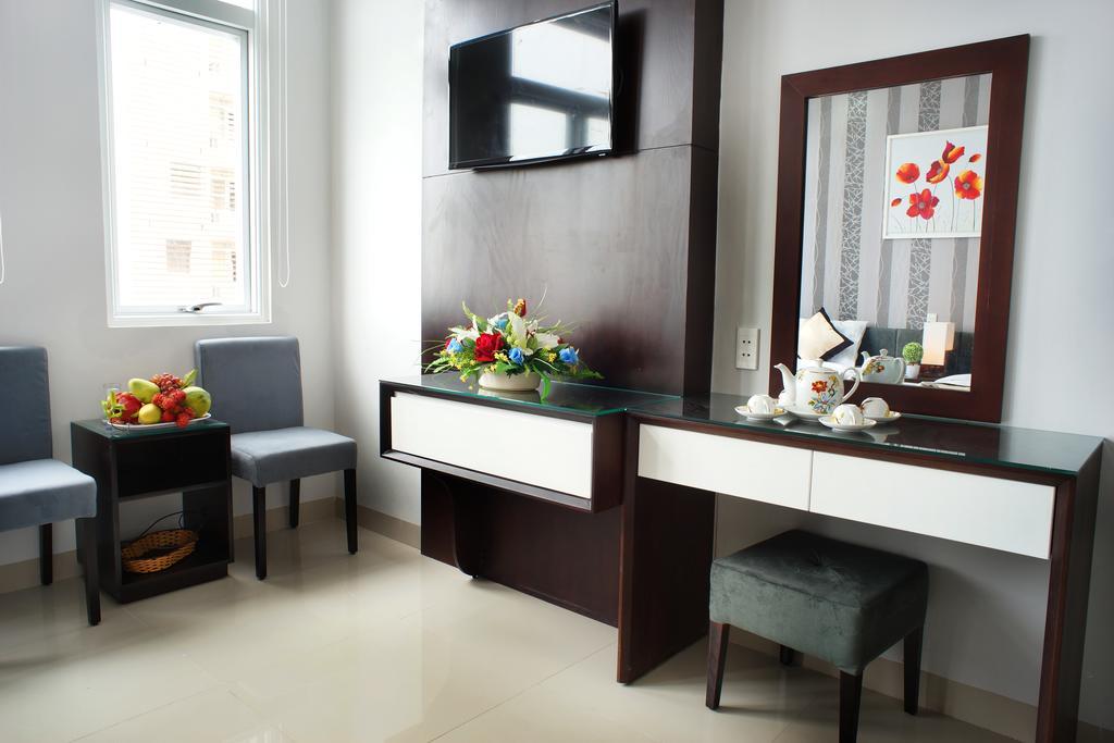 Hanoi Blue Hotel - The Water Front Hotel Da Nang